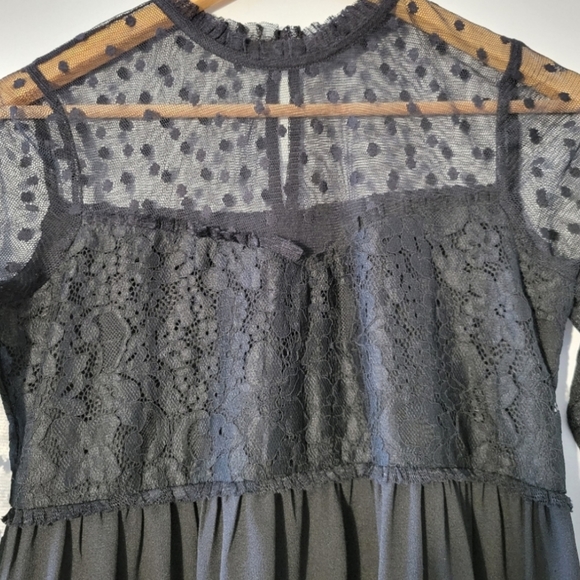 ❌ [SOLD] Zara Lace Ruffle Mini Dress, Size Small - Picture 5 of 8